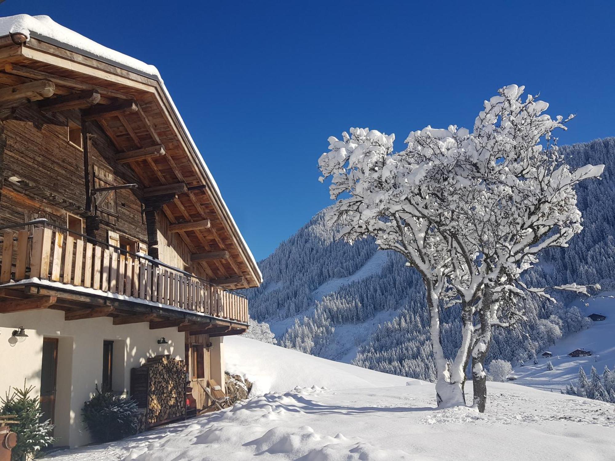 Aux Fermes De La Croix, Maison D'Hotes, Spa Отелюс Екстериор снимка