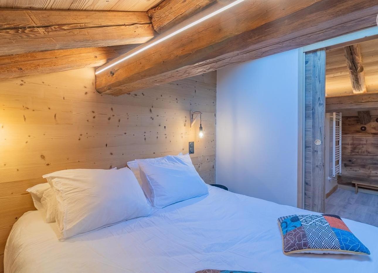 Aux Fermes De La Croix, Maison D'Hotes, Spa Отелюс Екстериор снимка