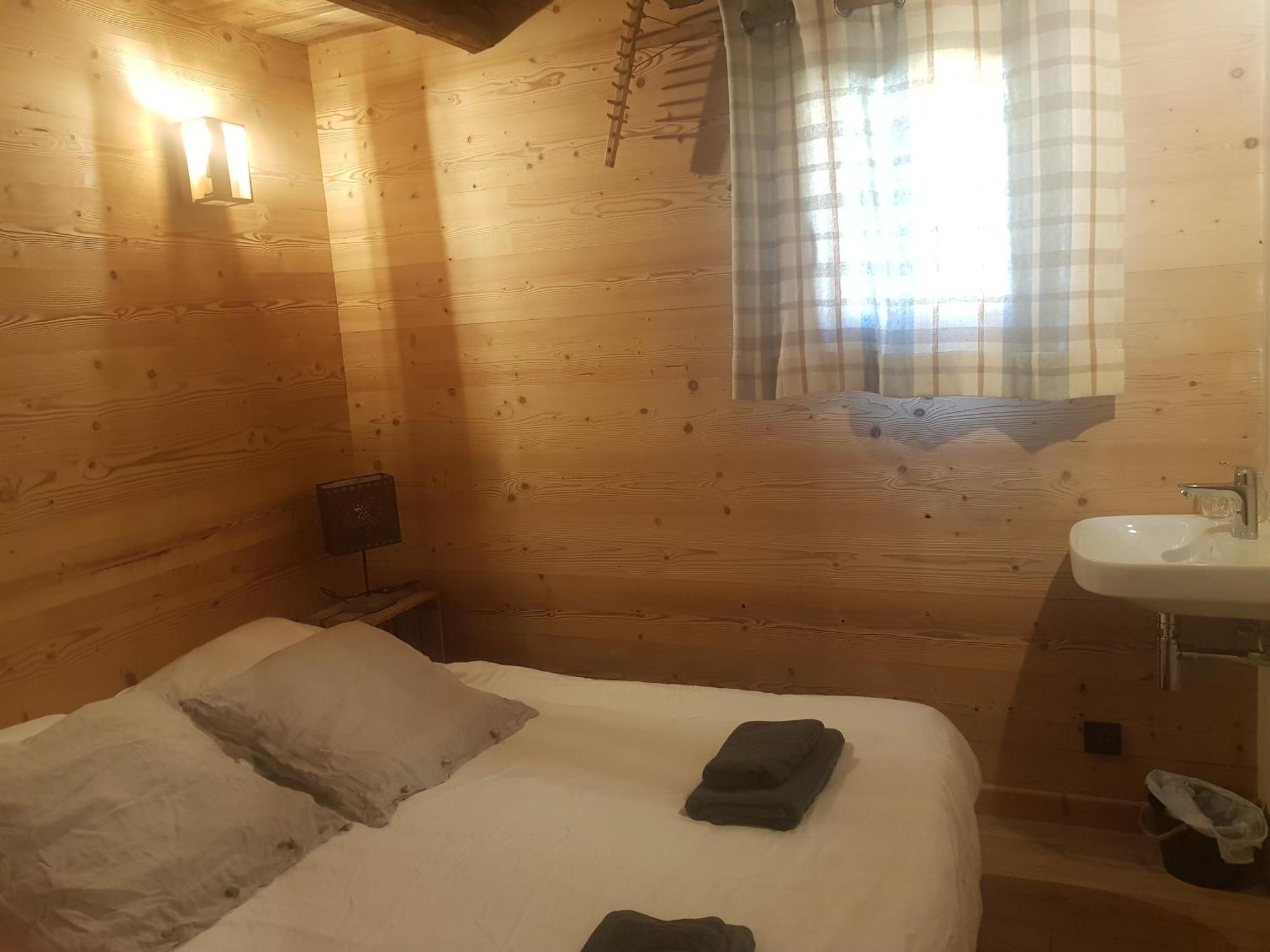 Aux Fermes De La Croix, Maison D'Hotes, Spa Отелюс Екстериор снимка